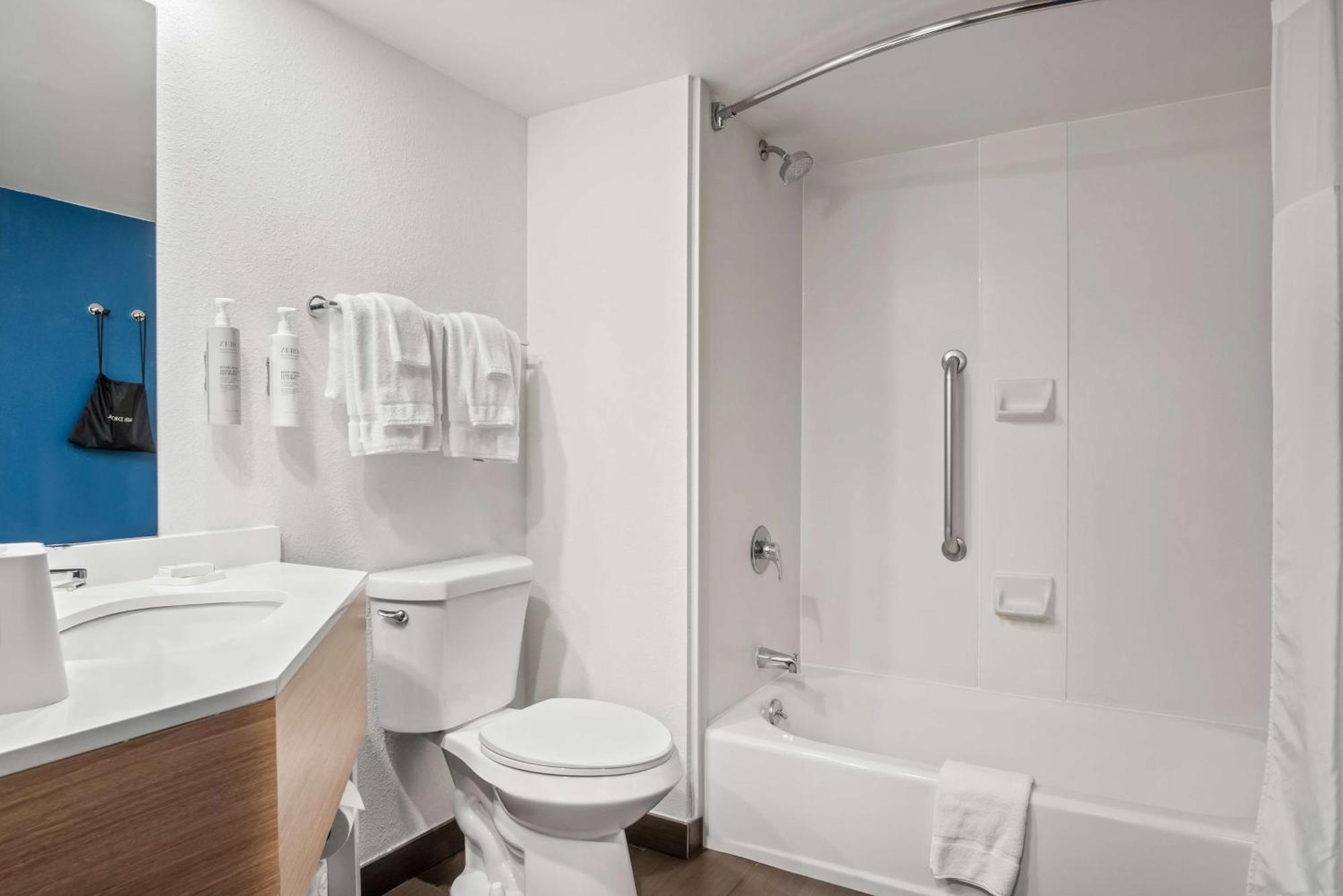 Surestay Plus Hotel By Best Western Stevensville St Joseph Kültér fotó