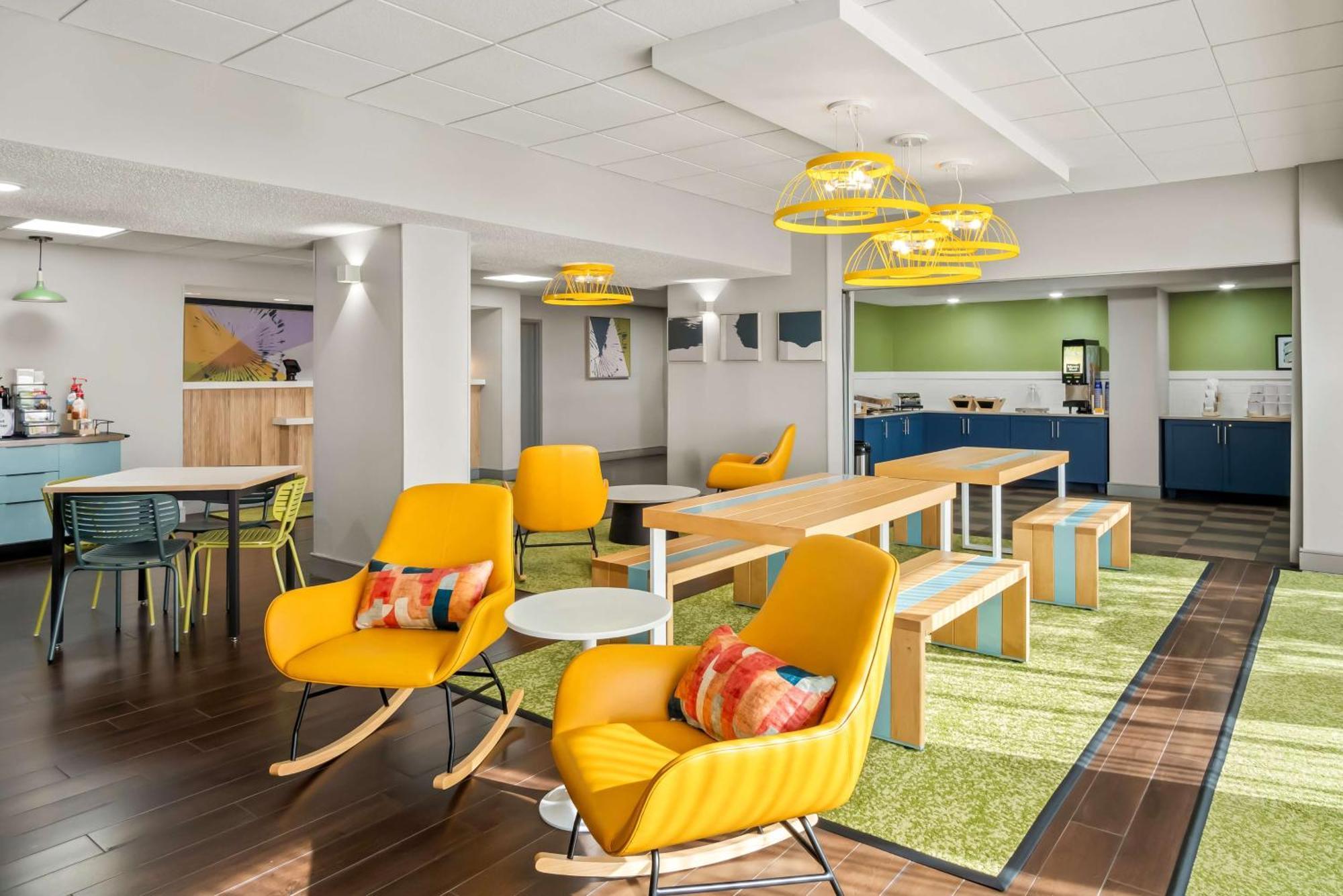 Surestay Plus Hotel By Best Western Stevensville St Joseph Kültér fotó